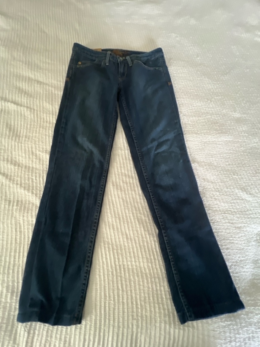 House of Dereon Women’s Dark Blue Straight-Leg Jeans Size 28